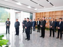 中国法学会党组书记王洪祥到西南政法大学调研