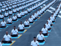 莫迪视察印度首艘国产航母“维克兰特”号，称其仅名字就足以让巴基斯坦“夜不能寐”