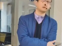 规划局副局长跳窗逃离，被堵4小时不能怪群众