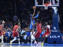 NBA ⎜历史首人!亚历山大连续三场30分钟内砍下30+