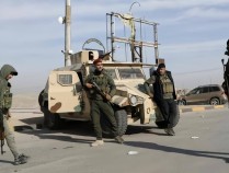 叙利亚各地揭竿而起，上百人被杀，朱拉尼尝到了众叛亲离的滋味