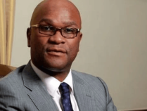 外媒:南非驻法国大使据信在巴黎坠楼身亡,南非外交部发声