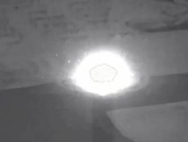 俄军弹道导弹击中乌方三套导弹发射装置，其中包括“海马斯”，现场发生巨大爆炸