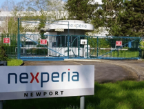 荷兰察觉局势不妙,已经晚了!安世中国留下一封信,拒绝美元结算,欧盟紧急一通电话打往北京