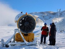 全域感知引客来 新疆赛里木湖冬季旅游热度攀升