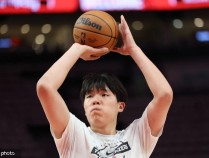 杨瀚森2分1板爱德华兹41分 开拓者遭森林狼逆转