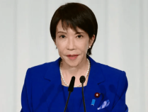 特朗普与高市早苗通话内容曝光,时长25分钟,建议她不要在台湾主权问题上挑衅中国;此前高市对通话内容避而不谈