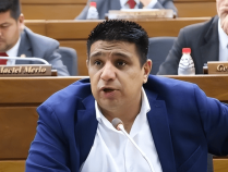 特朗普一句“未提台湾”,台当局遭遇致命一击,巴拉圭民调九成民众转向北京!