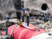 印度279死空难原因曝光：黑匣子录音显示机长关闭燃油开关或直接导致坠机