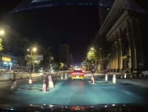 辽宁沈阳一路段出现大量路障，车辆需不断转弯“像极了开卡丁车”，律师解读