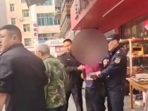 “与多名城管冲突商贩举刀对抗”?湖北一地通报