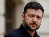 特朗普:泽连斯基“必须振作接受现实”,俄罗斯占据绝对优势,欧洲“光说不做”