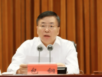 包钢任内蒙古自治区政府代主席